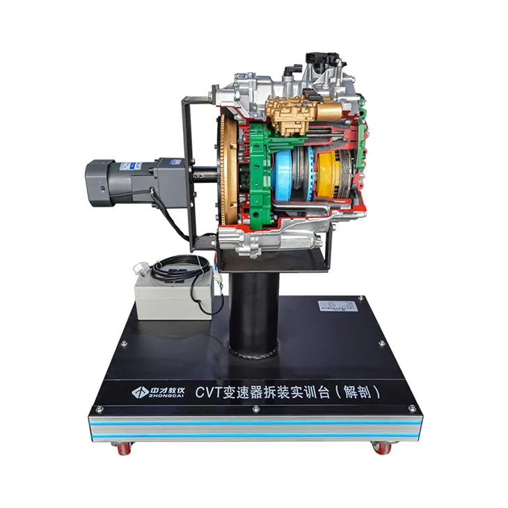 Peralatan Sekolah Automotif Berdiri dengan Jurulatih Pelatih Penularan Transmisi